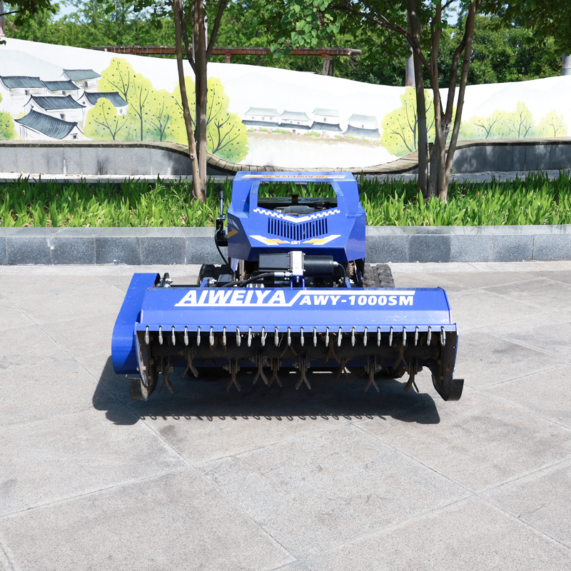AWY-1000SM Remote Control Flail Mower – Heavy-Duty Tracked Brush Cutter with 100cm Cutting Width, 55° Gradeability detail image 3