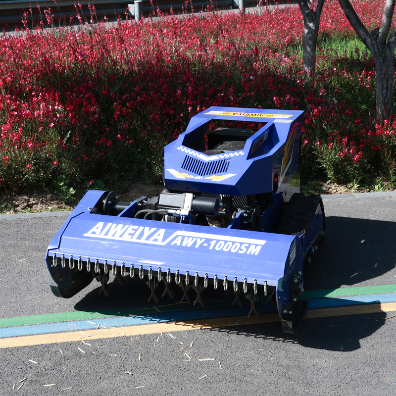 AWY-SM Robot Grass Cutter gallery image 1