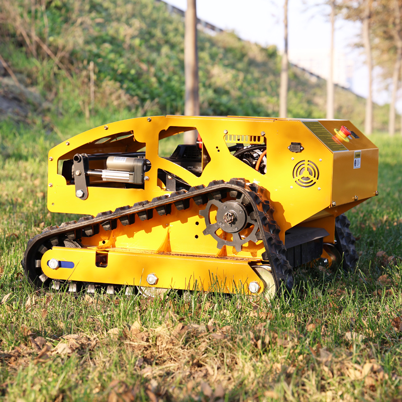 AWY-550H 550mm Remote Control Tracked Lawn Mower with 224cc Gasoline Engine gallery image 4