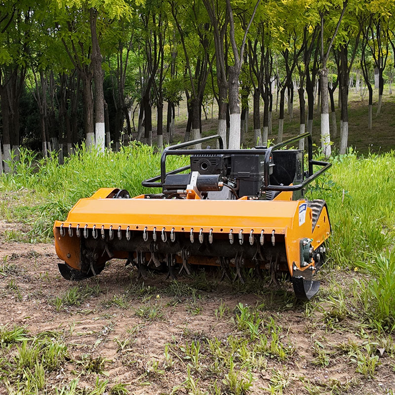 AWY-1000S PRO 100cm Commercial Diesel Remote-Controlled Tracked Flail Mower gallery image 3