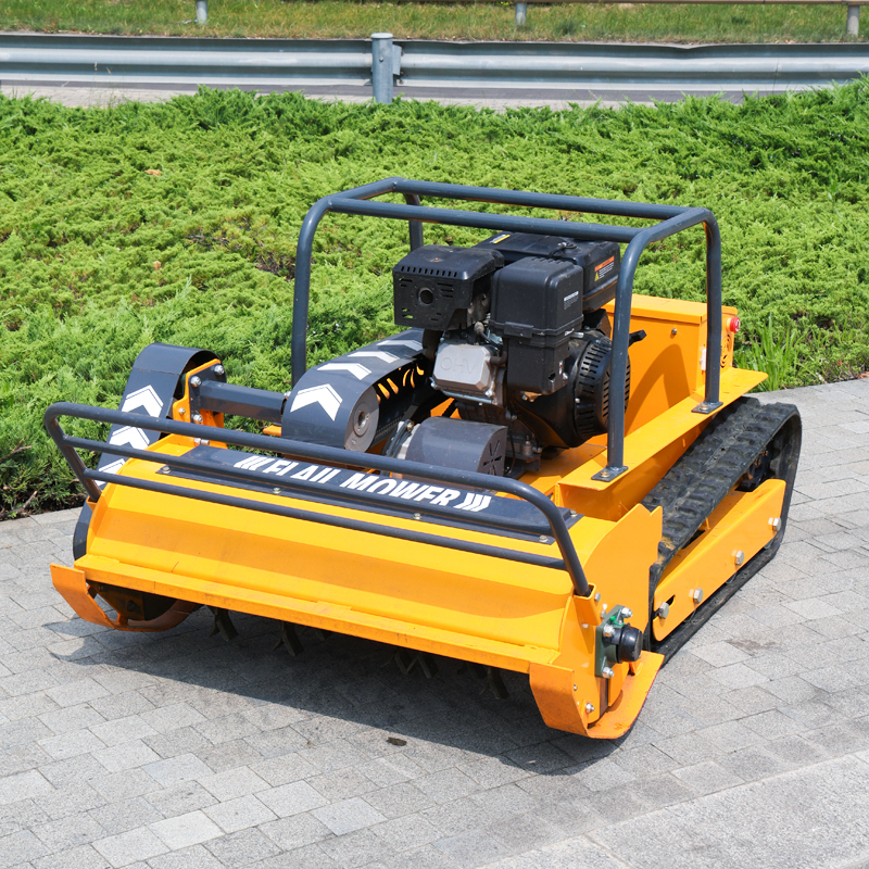 AWY 1000S Contractor Remote Control Commercial Tracked Flail Mower gallery image 5