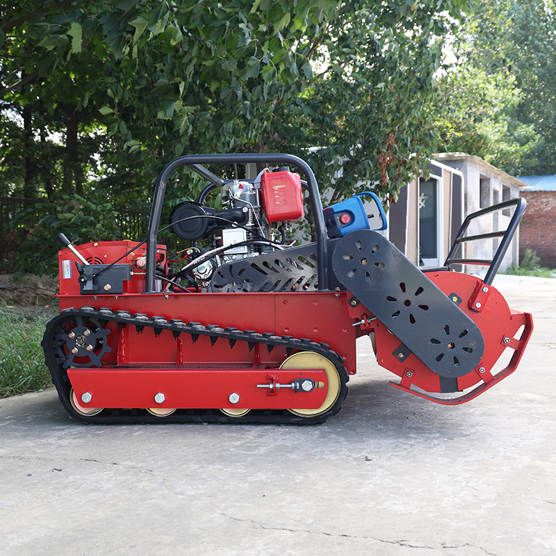 AWY 1000S Contractor Remote Control Commercial Tracked Flail Mower detail image 4