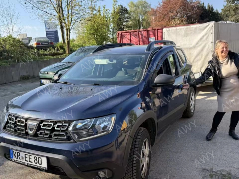 Customer pickup vehicle with delivered mower trailer